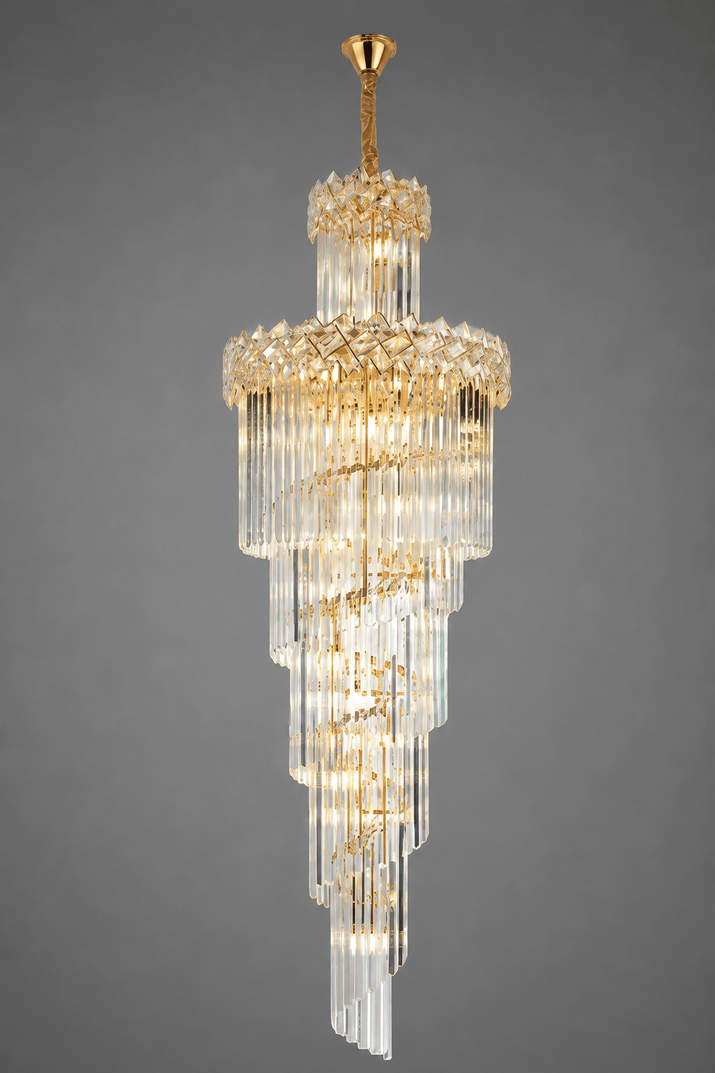 Candelabru Tommasa, 60W, Auriu - AdeHouse — Finisaje și Iluminat Premium.