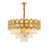 Candelabru Elestria, Auriu - AdeHouse — Finisaje și Iluminat Premium.