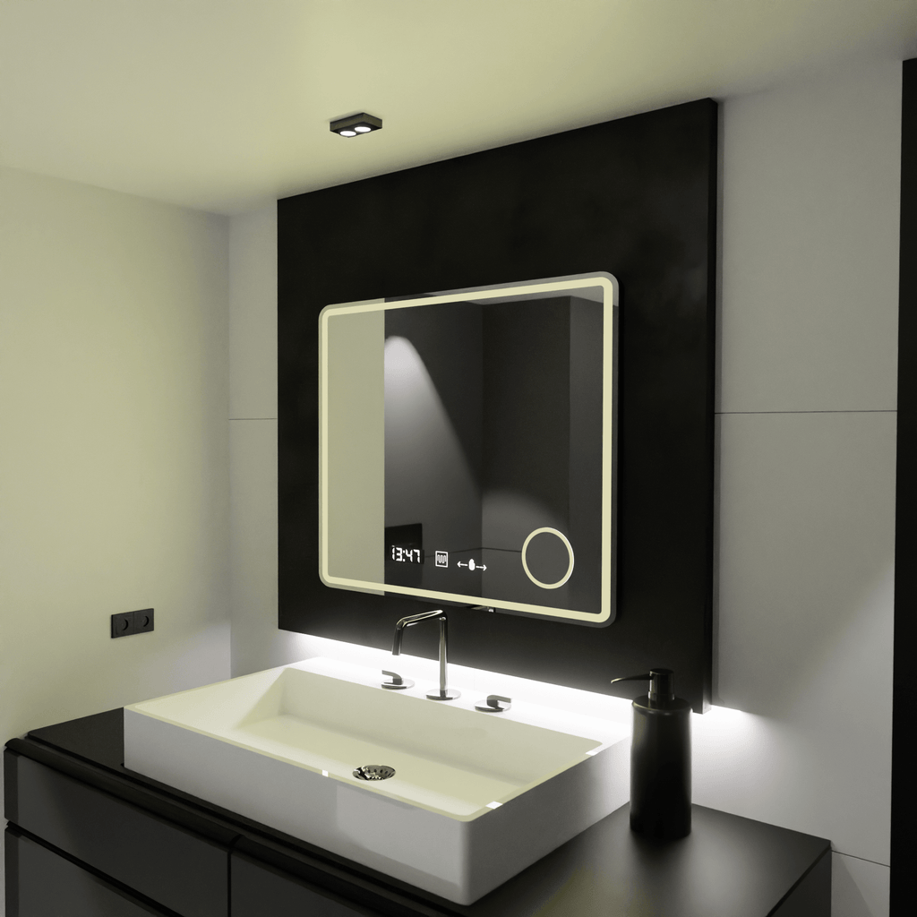 Oglindă LED Baie cu Dezaburire Tomasilda, Ceas - AdeHouse — Finisaje și Iluminat Premium.