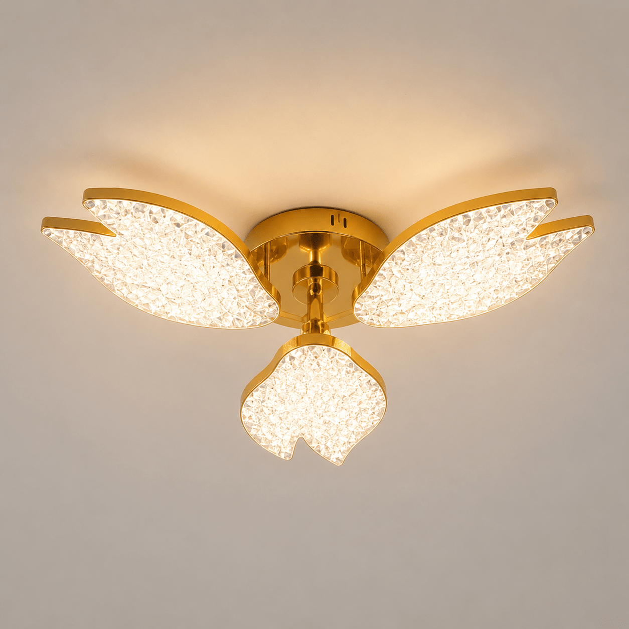 Lustră LED cu Telecomandă Prisca, 60W, Ø54 cm, cu Cristale, Lumină Caldă/Neutră/Rece, Dimabilă, Auriu - AdeHouse — Finisaje și Iluminat Premium.