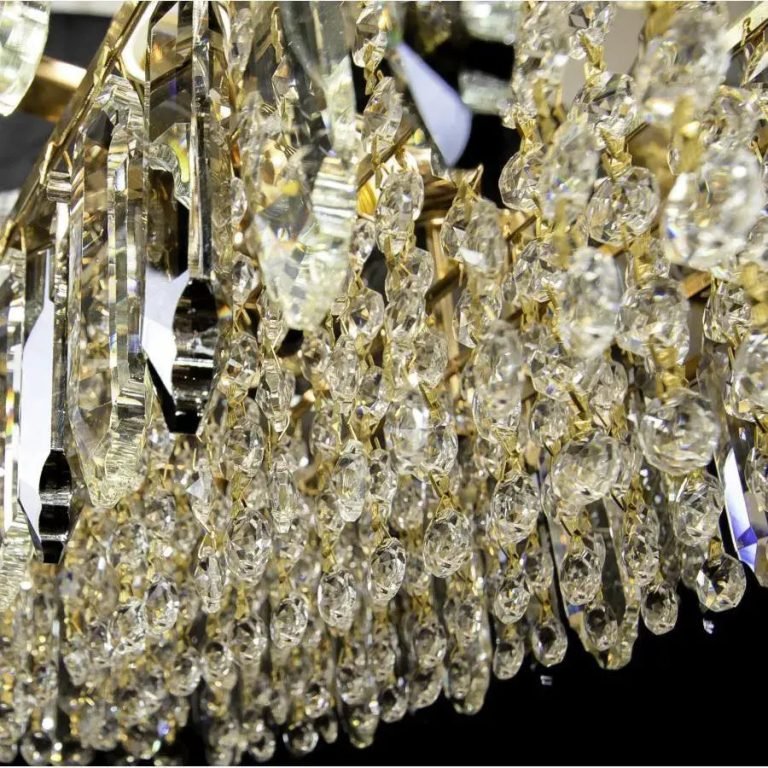 Candelabru Oliviera, 60W, Auriu - AdeHouse — Finisaje și Iluminat Premium.