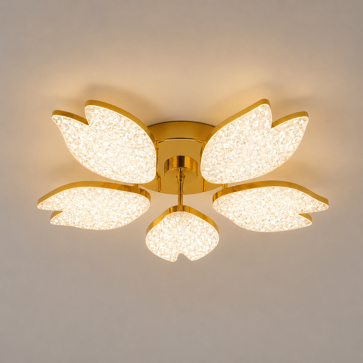 Lustră LED cu Telecomandă Onoria, 100W, Ø61 cm, cu Cristale, Lumină Caldă/Neutră/Rece, Auriu - AdeHouse — Finisaje și Iluminat Premium.